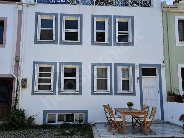 Ayvalik, Balikesir içerisinde satılık Turistik Tesis