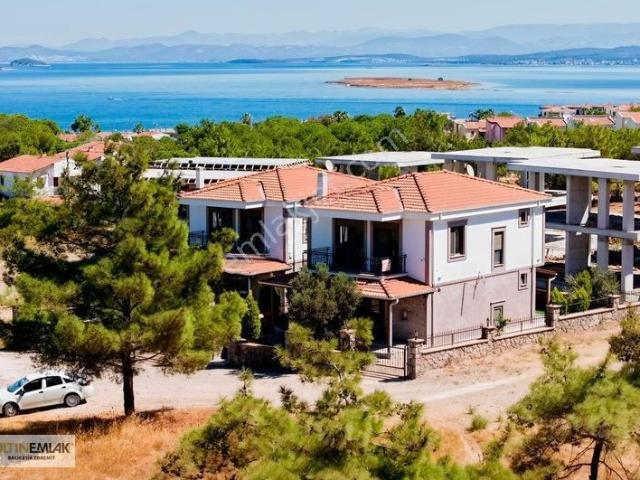 Ayvalik, Balikesir içerisinde satılık Villa