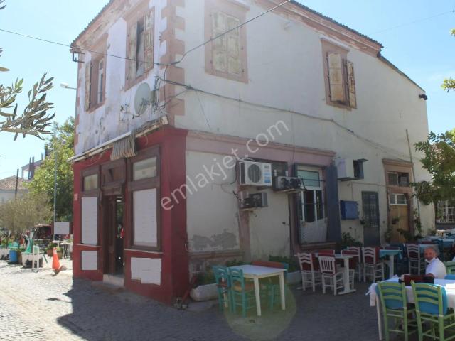 Ayvalik, Balikesir içerisinde satılık Bina