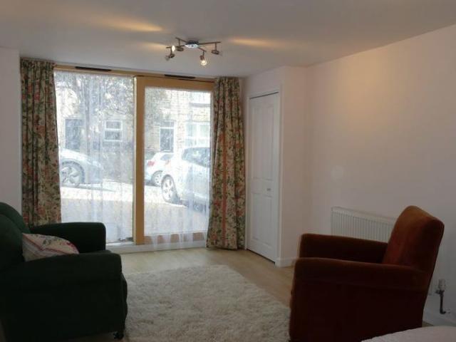 House for rent in Birkendale, Walkley