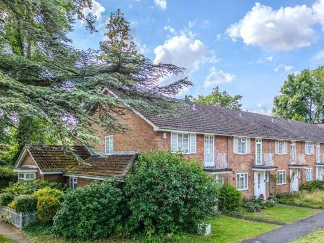 House for sale in The Slade, Oxfordshire