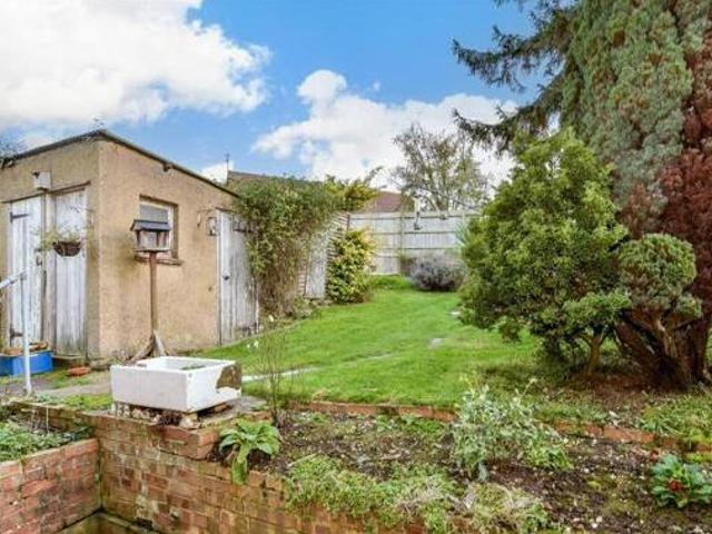 House for sale in Brompton, Chatham