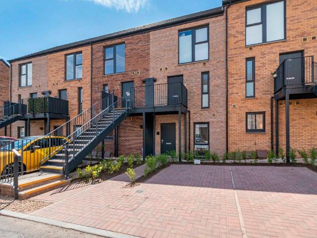 Apartment for rent in Mountcastle, Scotland