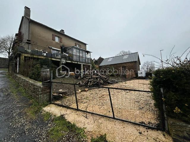 Maison vente à Millau, Curan