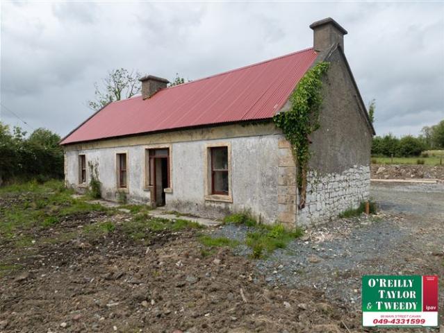 Terraced House for sale in Mohill