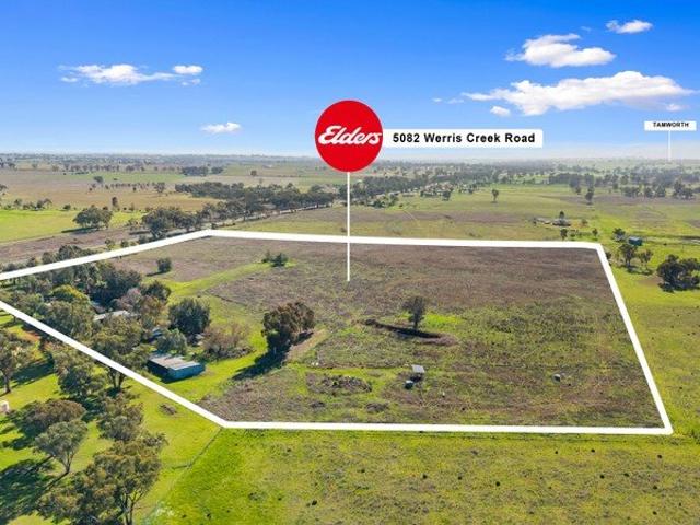 Cottage for sale in Piallamore, New South Wales