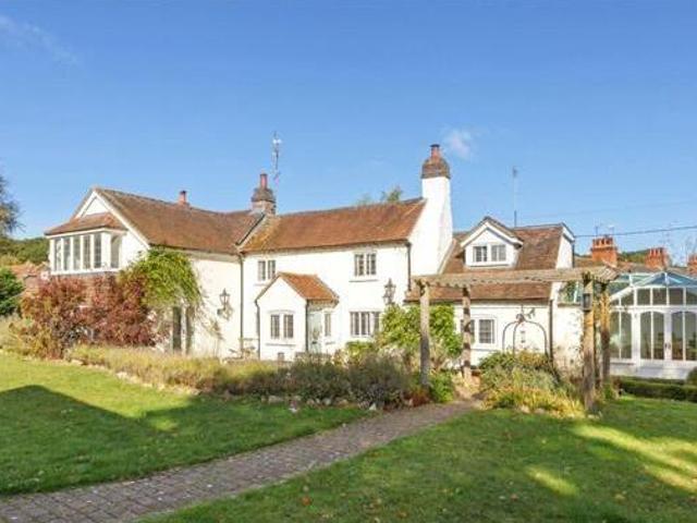 House for sale in Thatcham, West Berkshire