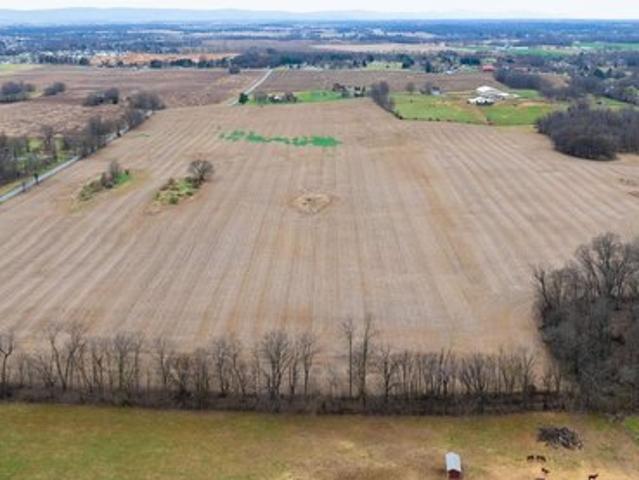 Land for sale in Kearneysville, West Virginia