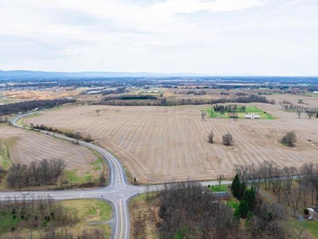 Land for sale in Kearneysville, West Virginia