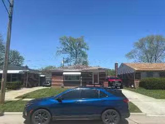 House for sale in Dearborn Heights