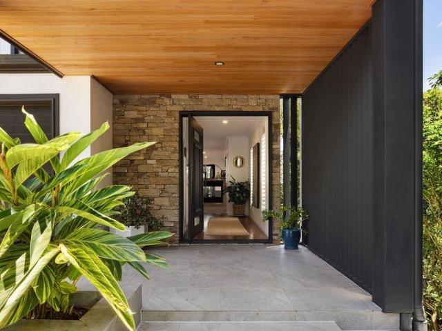 House for sale in Currumbin, Gold Coast City