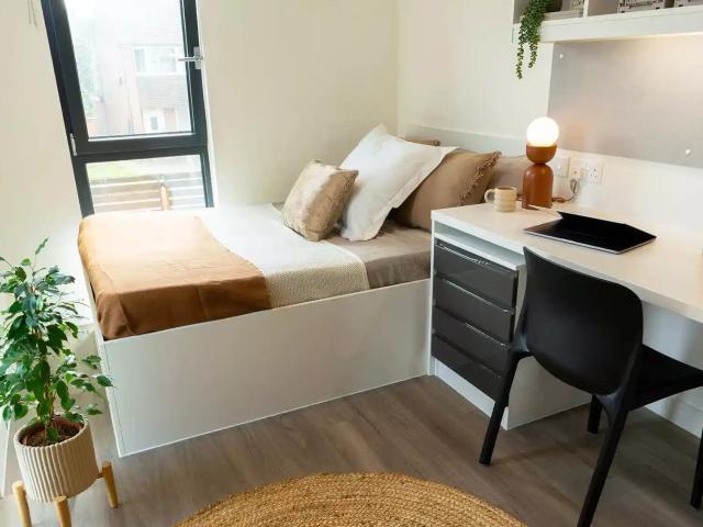 Apartment for rent in St. Mildred's, The Bridge