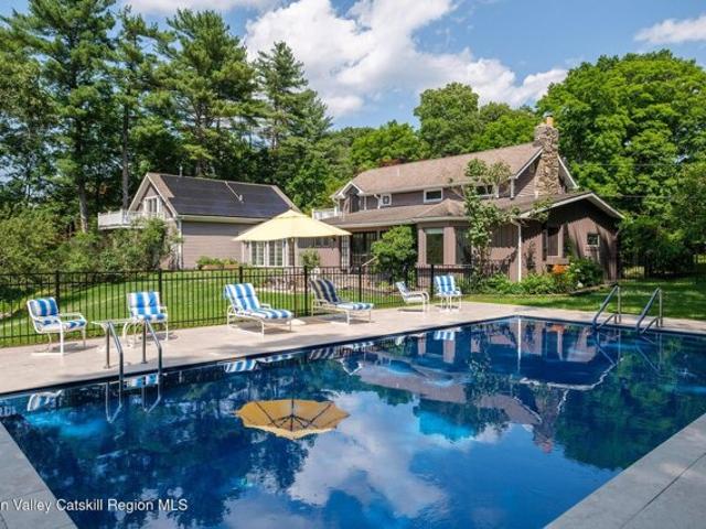 House for sale in Hyde Park, New York