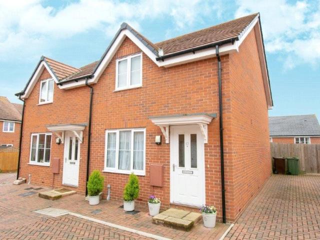 House for rent in Watchfield, Dromore
