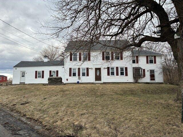 House for sale in Charlton, Massachusetts