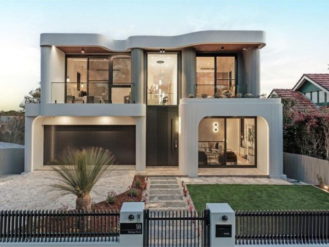 House for sale in Lower North Shore, Sydney