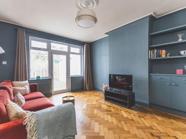 Apartment for rent in Harlesden, Greater London