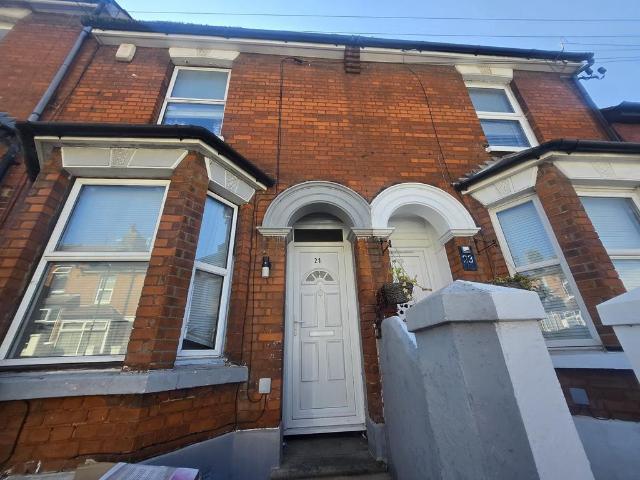 House for rent in Luton, Chatham