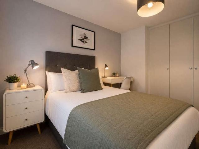Townhouse for rent in Reading