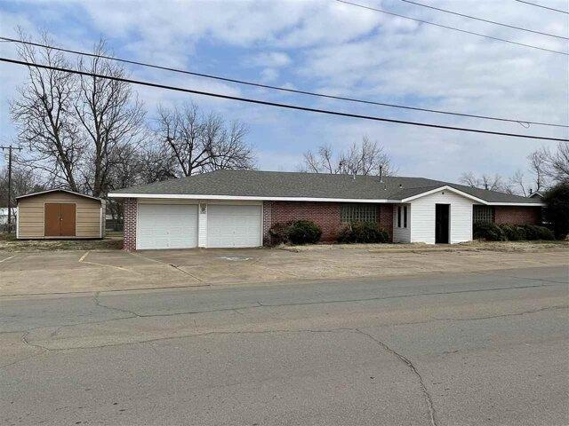 House for sale in Cushing, Oklahoma
