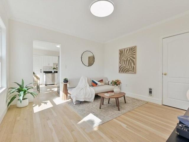 Condo for sale in Waltham, Massachusetts