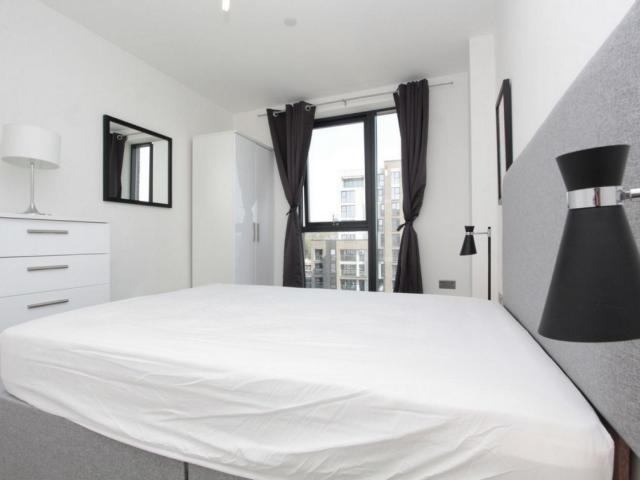 Room for rent in London Borough of Lewisham, Deptford
