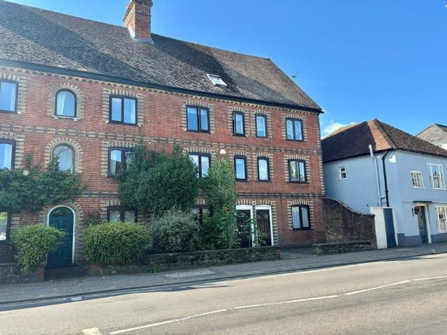 Apartment for rent in Littlecote, West Sussex