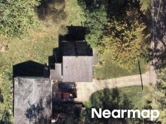 House for sale in Brookfield, Ohio