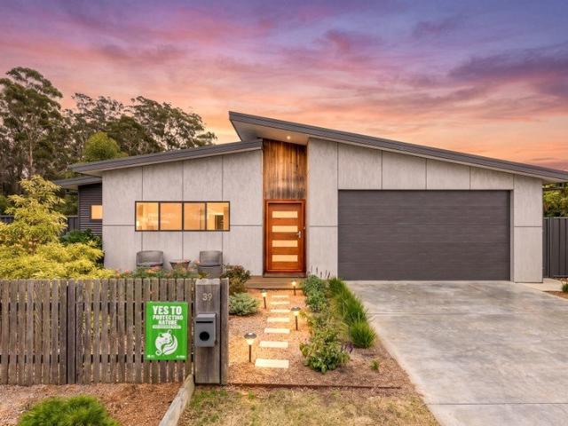 House for sale in Broulee, New South Wales
