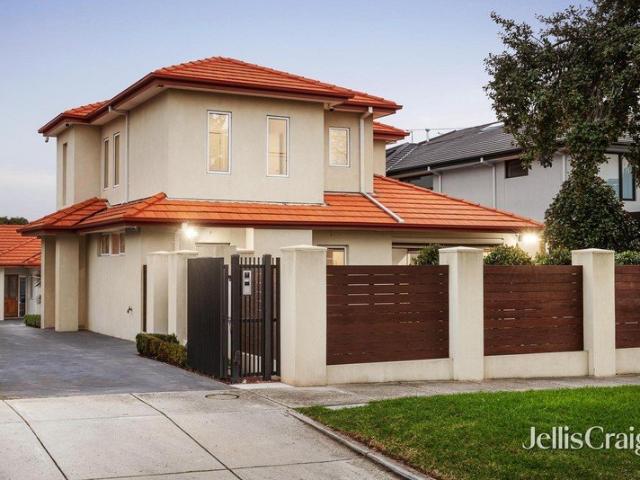 Townhouse for sale in Camerons Creek, Victoria