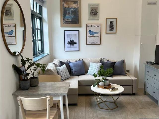 Apartment for rent in Clapham Junction, Greater London