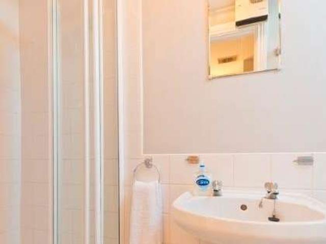 Apartment to rent in Dublin 6, Bluebell