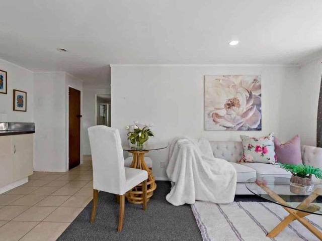 Townhouse for rent in Pakūranga, Howick