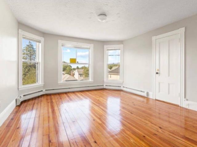 Room for rent in Massachusetts