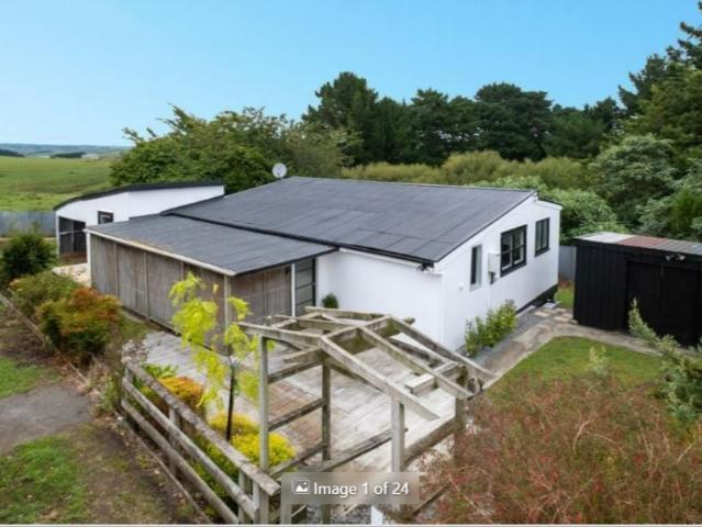House for rent in Taranaki