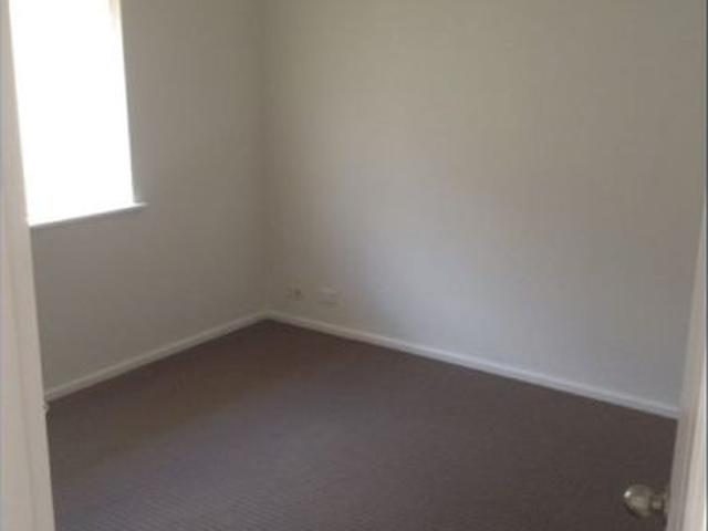House for rent in Lockridge, City of Swan