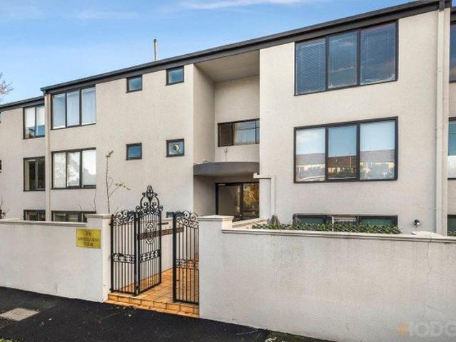 Apartment for rent in Toorak, Melbourne