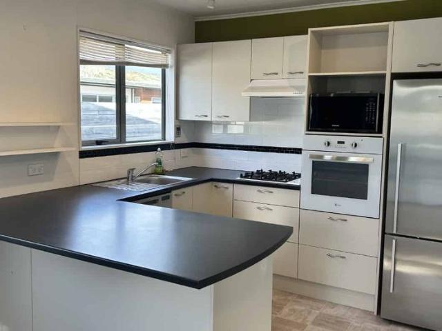 Townhouse for rent in Paraparaumu, Wellington