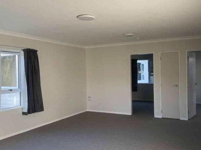 Apartment for rent in Papakaio, Wellington