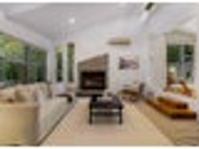 House for sale in Otakou