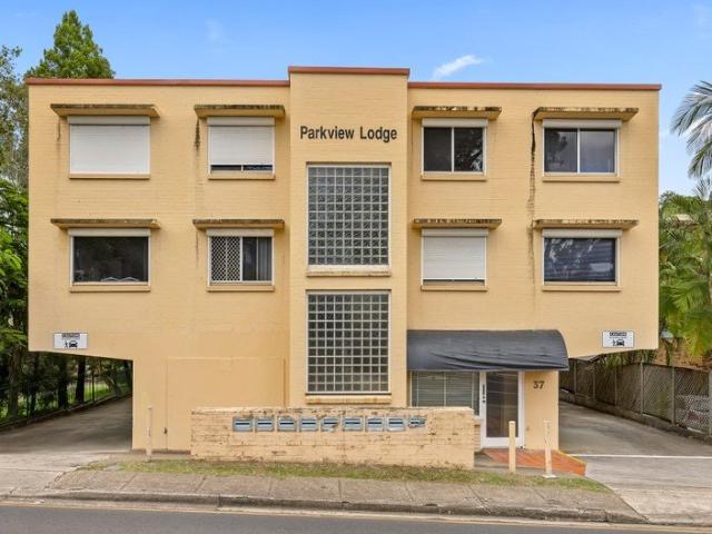Apartment for rent in Toombul, Queensland