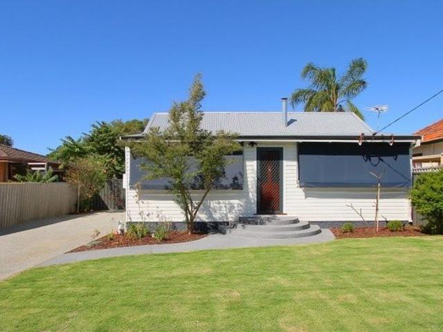House for sale in Ascot, City of Belmont