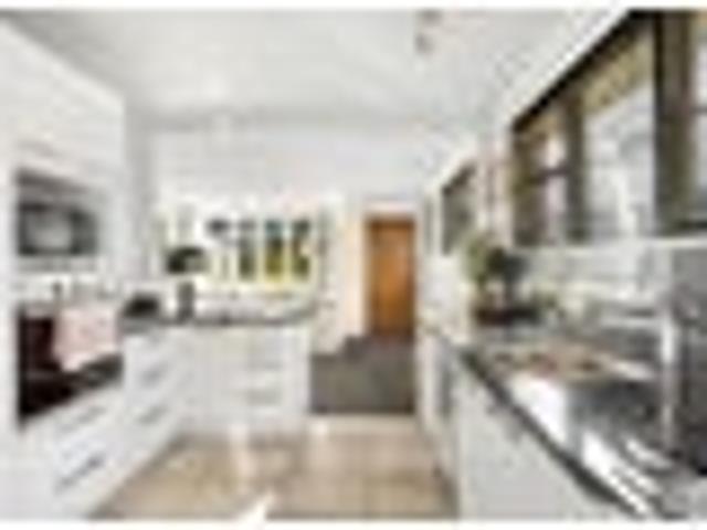 House for sale in Otakou