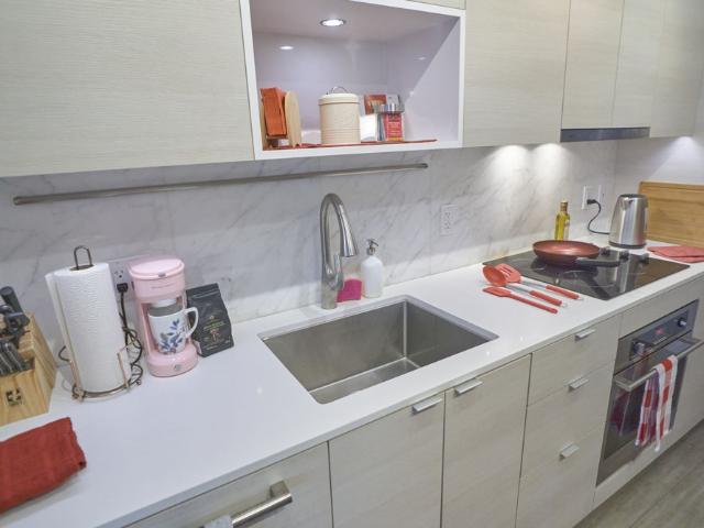Apartment for rent in Surrey, British Columbia