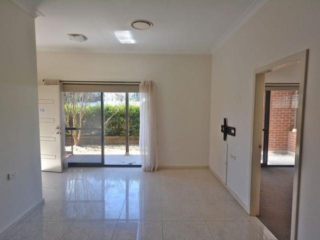 Townhouse for rent in Sydney, New South Wales