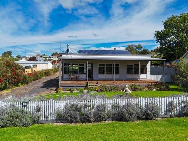 House for sale in Casterton, Victoria