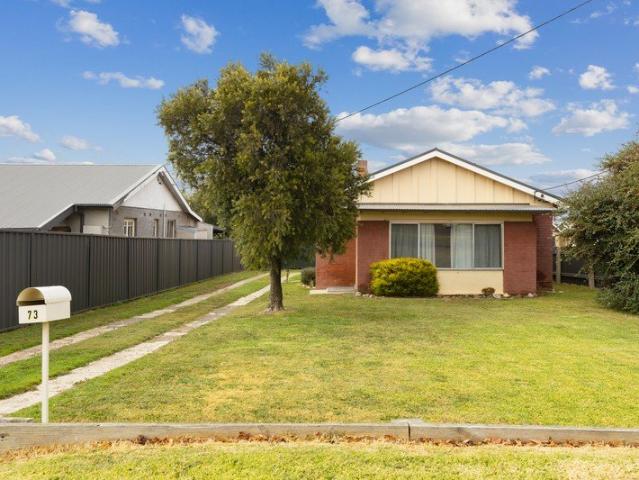 House for rent in Brisbane Grove, New South Wales