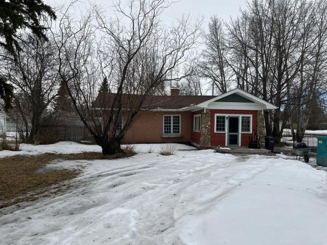 House for rent in Sylvan Lake, Alberta