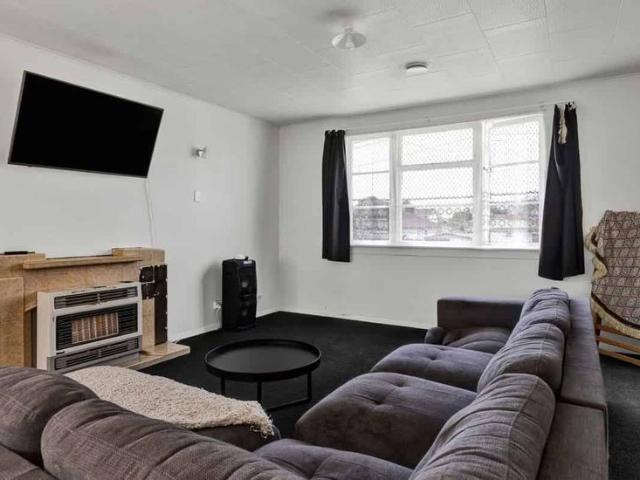House for rent in Taranaki
