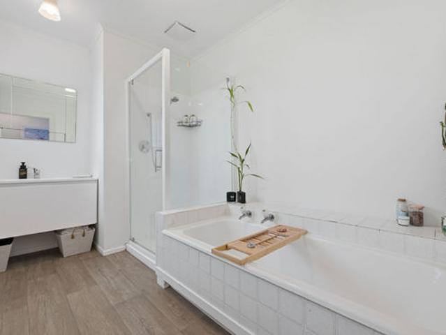 Property for sale in Omokoroa, Bay Of Plenty